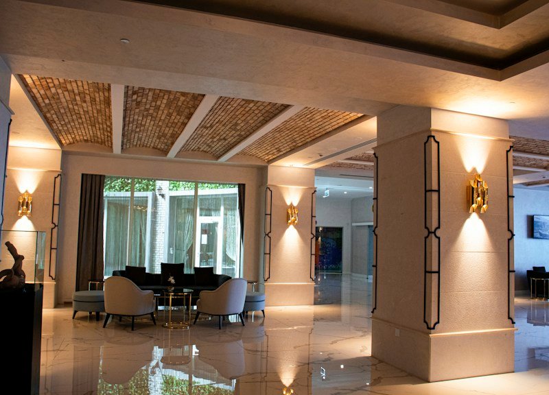 Al Barjeel Prestige showroom